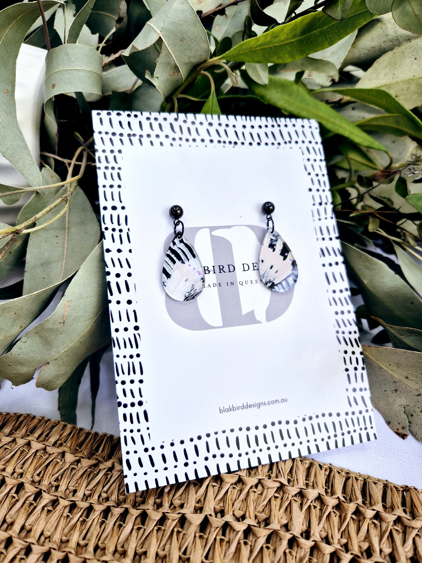 Balance and Duality- Small teardrop black stud